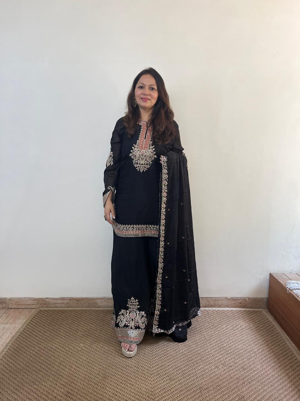 black royal set